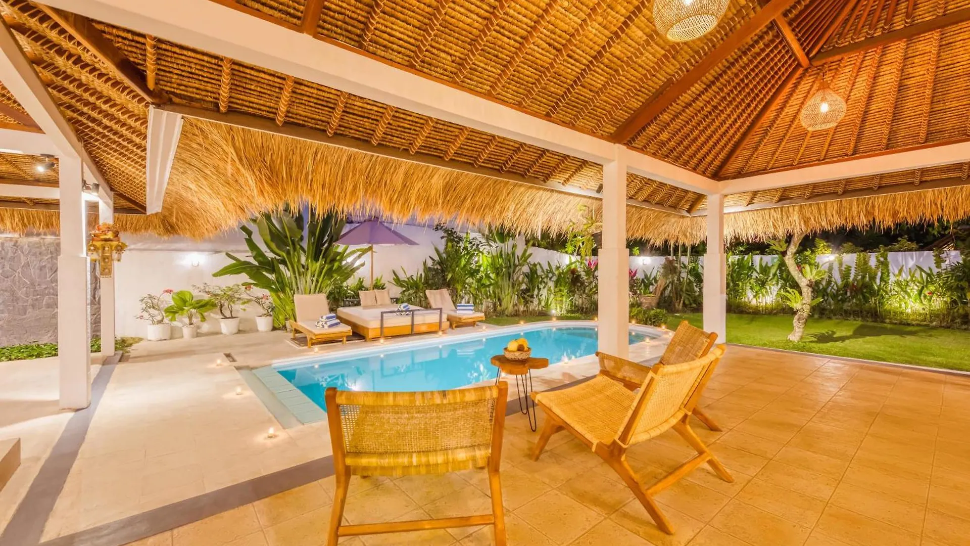 Villa Barcelona - Private 5 Bdr Villa In Seminyak, Best Location, Large Pool & Garden  Seminyak (Bali)