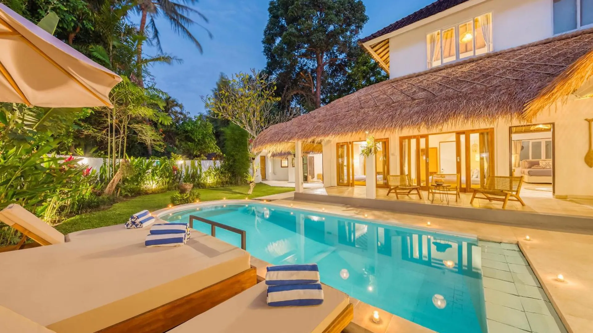 Villa Barcelona - Private 5 Bdr Villa In Seminyak, Best Location, Large Pool & Garden
